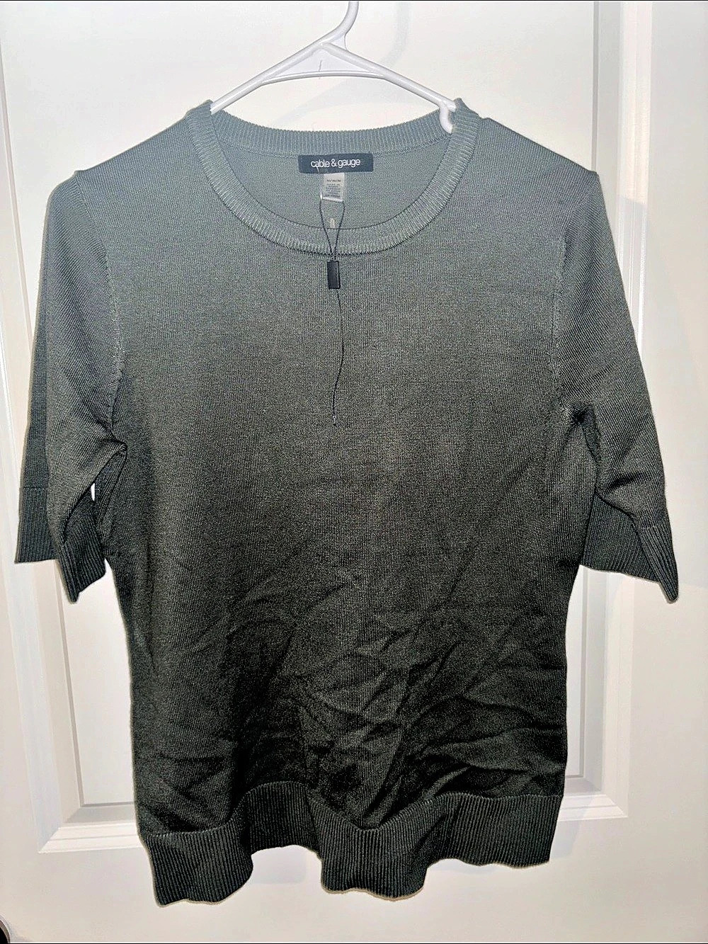 Cable & Gauge Short Sleeve Knit Sweater in Gray Size Medium NWT